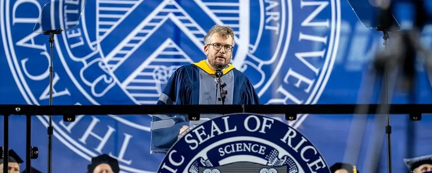 Bestselling author and educator John Green delivering the commencement address to Rice's Class of 2026.